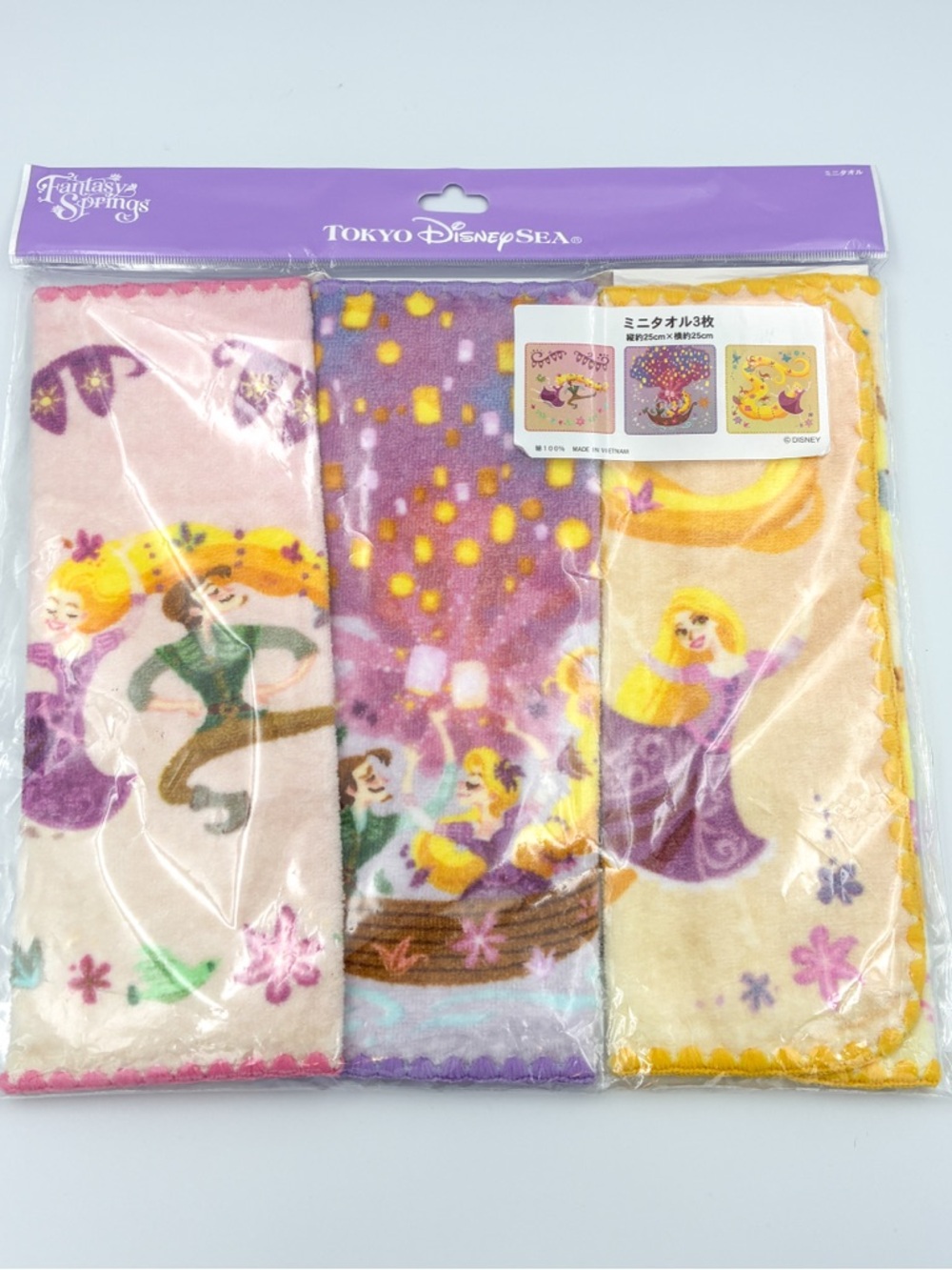 Japan Tokyo Disney Resort Store Mini Towel Set Rapunzel Lantern Festival New